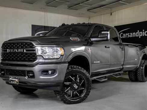 Used 2023 RAM 3500 Big Horn w/ Level 1 Equipment Group AWD/4WD image 5