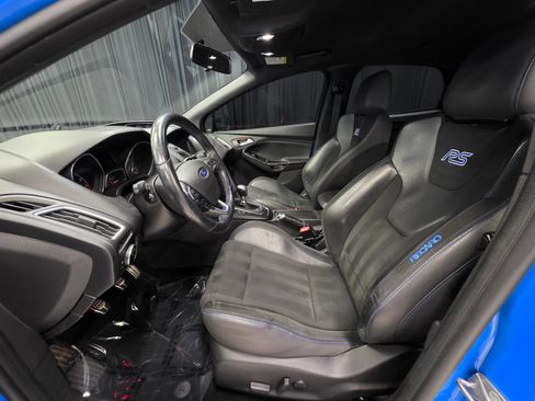 Used 2018 Ford Focus RS AWD/4WD image 18