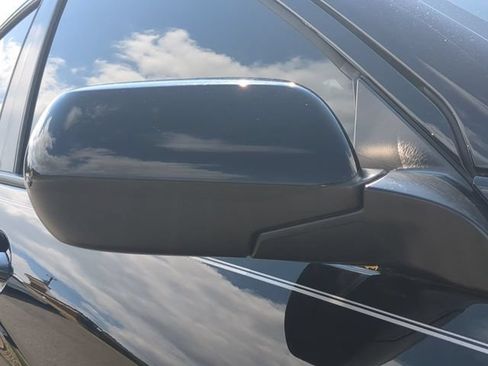 Used 2019 Honda HR-V LX image 11