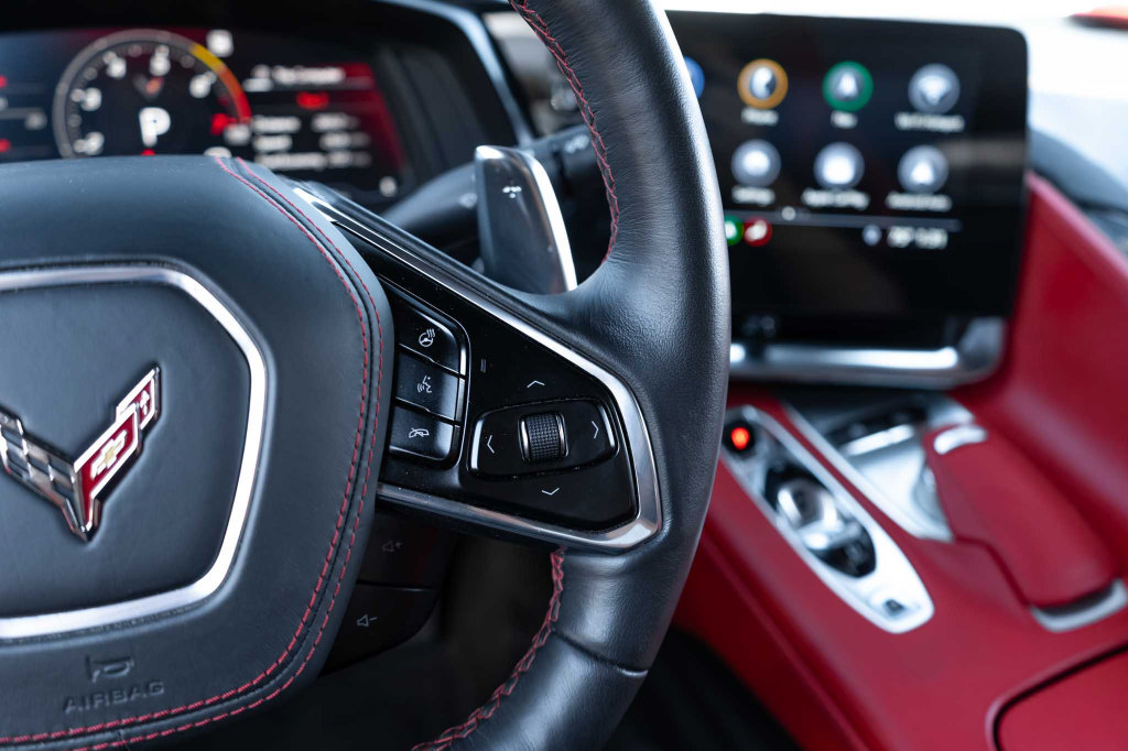 Used 2020 Chevrolet Corvette Stingray Premium Conv w/ 3LT Preferred Equipment Group RWD image 31