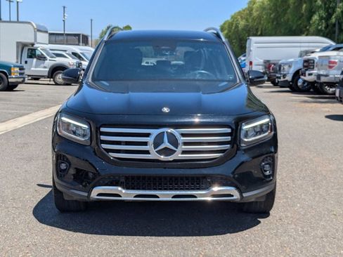 Used 2024 Mercedes-Benz GLB 250 image 2