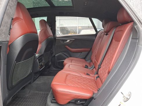 Used 2021 Audi SQ8 Prestige w/ Prestige Package image 10