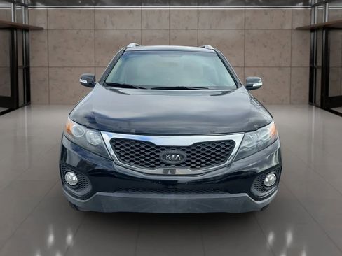 Used 2013 Kia Sorento EX w/ Premium Plus Pkg FWD image 2