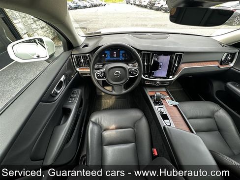 Used 2023 Volvo V60 B5 Cross Country Plus w/ Climate Package AWD/4WD image 10