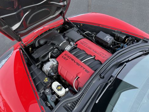 Used 2013 Chevrolet Corvette 427 w/ 1SC Preferred Equipment Group RWD image 21