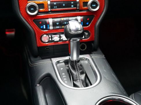 Used 2019 Ford Mustang GT Premium w/ Equipment Group 401A RWD image 9