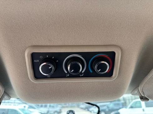 Used 2017 Chevrolet Express 2500 LS image 38