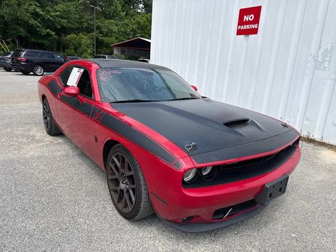 Used 2018 Dodge Challenger T/A RWD image 1