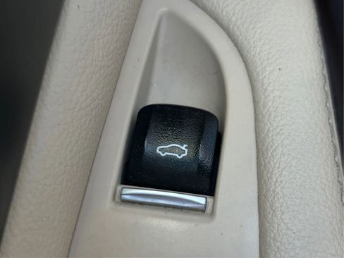 Used 2019 BMW X5 xDrive40i w/ Convenience Package AWD/4WD image 28