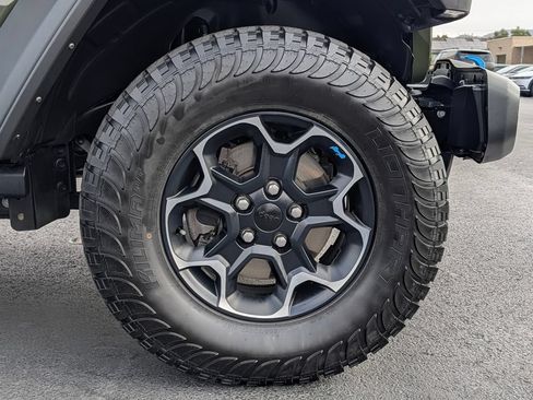 Used 2023 Jeep Wrangler Unlimited Rubicon 4xe AWD/4WD image 7