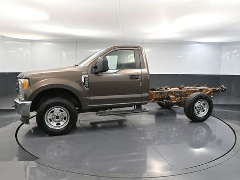 Used 2017 Ford F350 XL w/ XL Value Package image 9