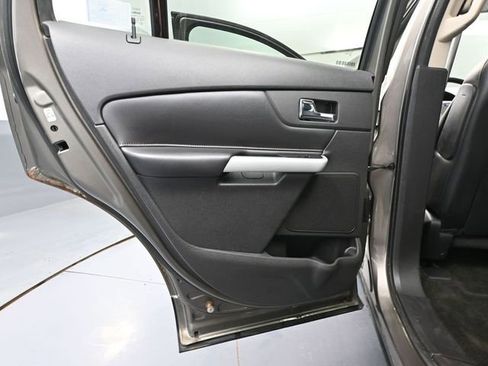 Used 2013 Ford Edge Limited image 33