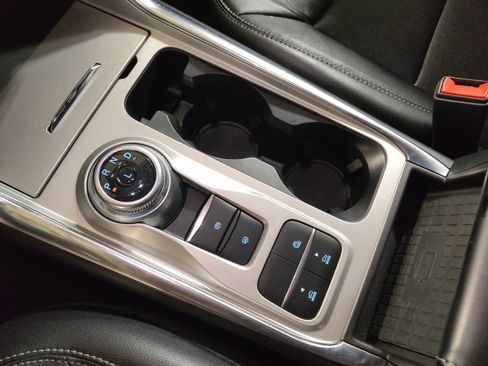 Used 2023 Ford Explorer Limited image 26