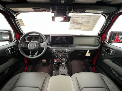 New 2025 Jeep Gladiator Mojave image 9