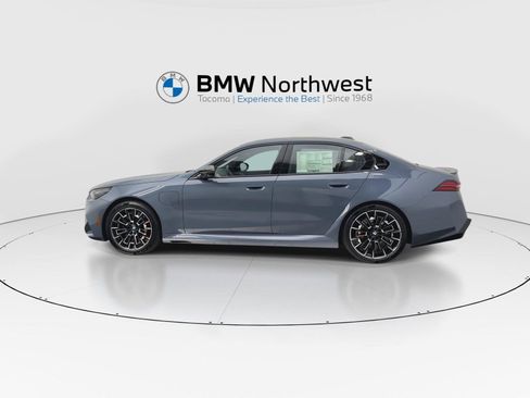 New 2027 BMW M5 w/ Carbon Package AWD/4WD image 11