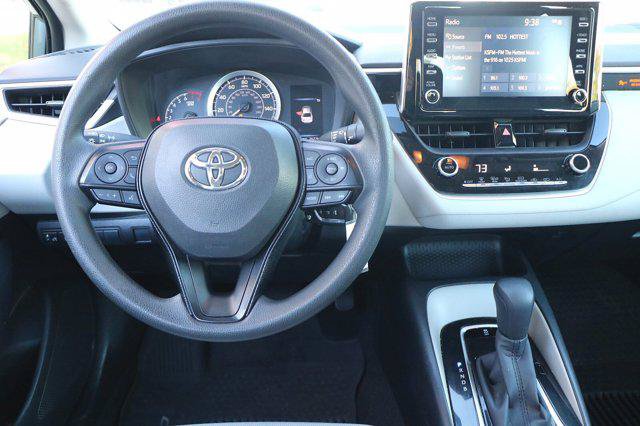 Certified 2020 Toyota Corolla LE FWD image 17