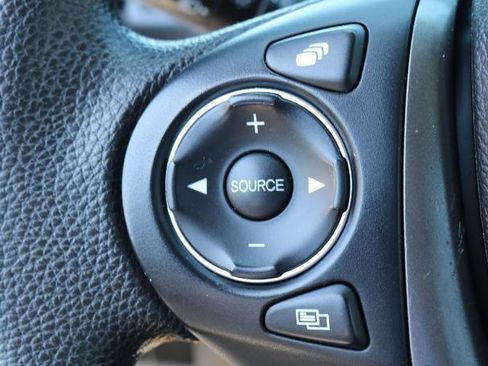 Used 2018 Honda Pilot EX image 9