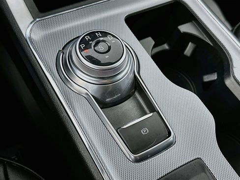 Used 2021 Ford Edge SEL w/ Convenience Package FWD image 16