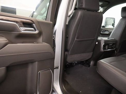 New 2026 Chevrolet Silverado 3500 LTZ w/ LTZ Premium Package image 26