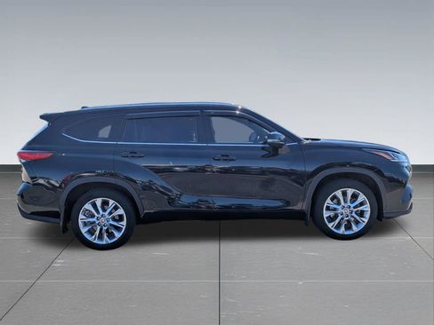 Used 2020 Toyota Highlander Limited AWD/4WD image 6