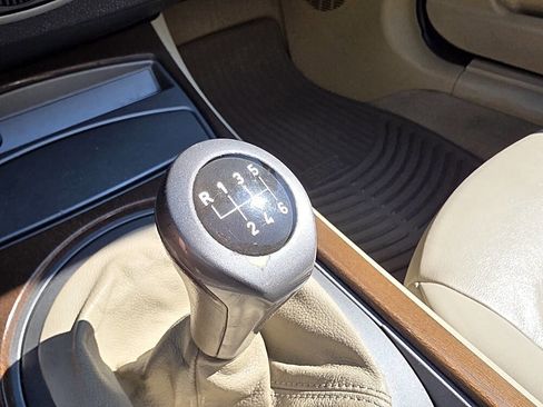 Used 2004 BMW Z4 3.0i image 29