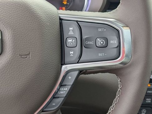 New 2026 RAM 1500 Laramie AWD/4WD image 17
