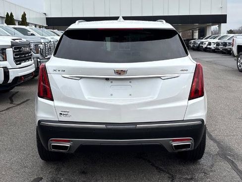 Used 2025 Cadillac XT5 Premium Luxury image 5