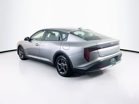 Used 2025 Kia K4 LXS image 5