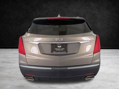 Used 2019 Cadillac XT5 Premium Luxury FWD image 8