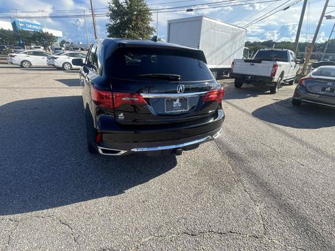 Used 2017 Acura MDX w/ Technology Package AWD/4WD image 18