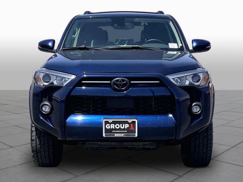 Used 2022 Toyota 4Runner SR5 Premium w/ Moonroof Package AWD/4WD image 4