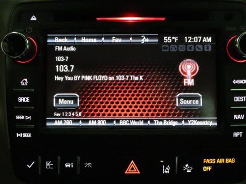 Used 2014 GMC Acadia Denali image 18