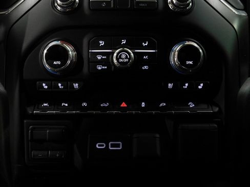 Used 2020 GMC Sierra 1500 AT4 image 48