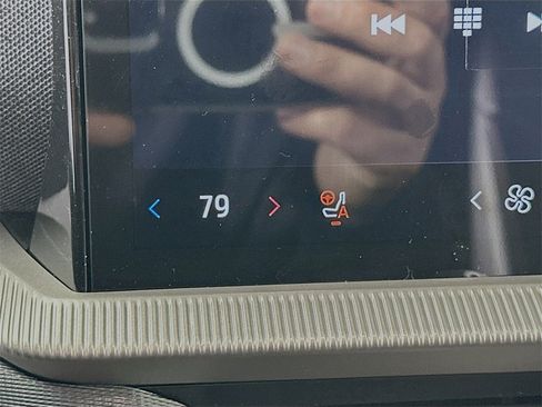 New 2026 Ford Explorer ST-Line w/ ST-Line Street Pack image 22