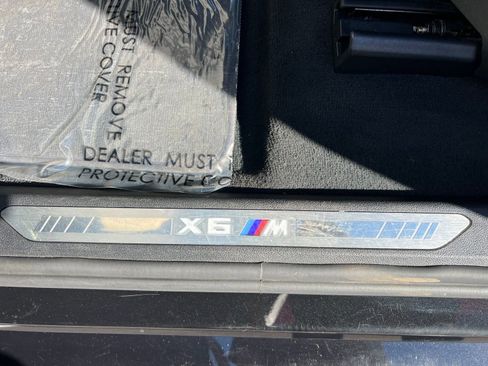 Used 2022 BMW X6 M image 39