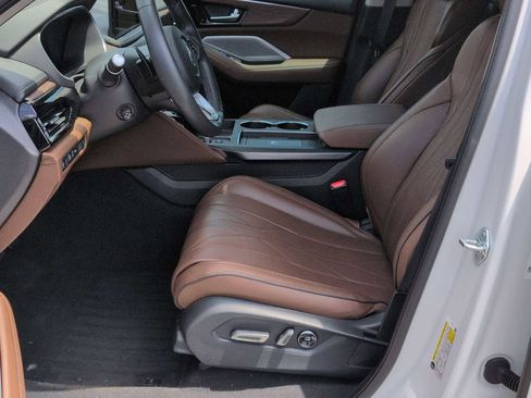 Used 2025 Acura MDX SH-AWD w/ Advance Package image 17