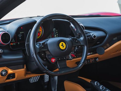 Used 2021 Ferrari F8 Tributo RWD image 78
