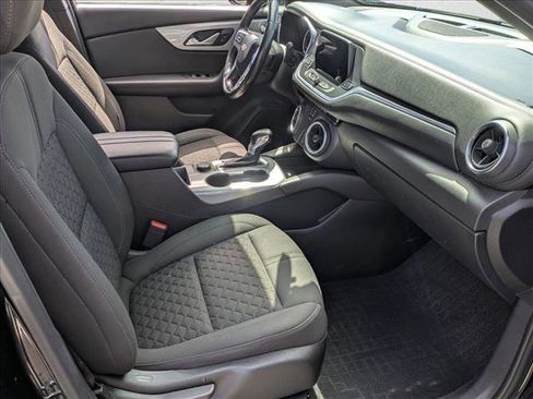 Used 2020 Chevrolet Blazer LT image 20