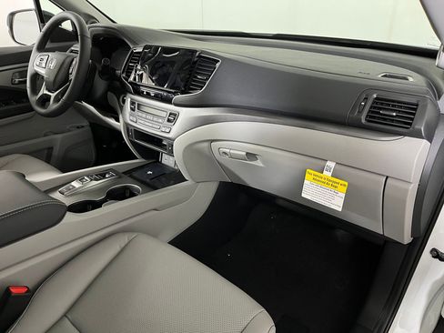 New 2026 Honda Ridgeline RTL image 25