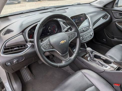 Used 2024 Chevrolet Malibu LT FWD image 31