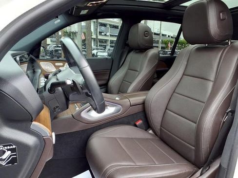 Used 2021 Mercedes-Benz GLE 350 4MATIC image 5