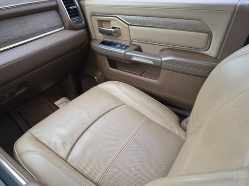 Used 2022 RAM 3500 Limited AWD/4WD image 22
