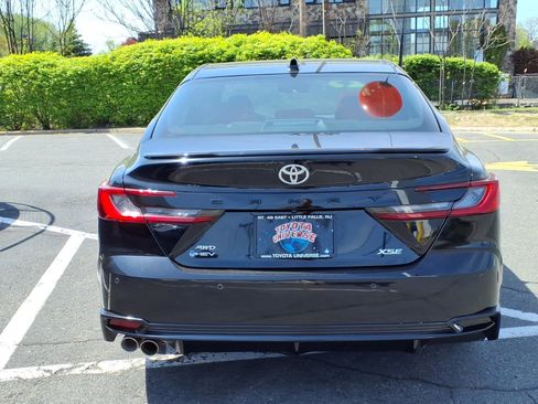 Used 2025 Toyota Camry XSE w/ Premium Plus Package AWD/4WD image 5