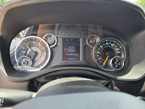 Used 2022 RAM 1500 Big Horn RWD image 22