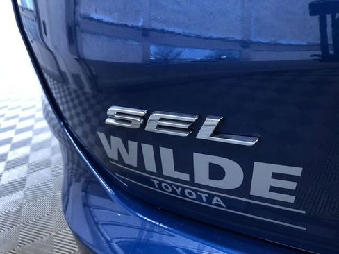 Used 2021 Ford Edge SEL w/ Convenience Package image 16