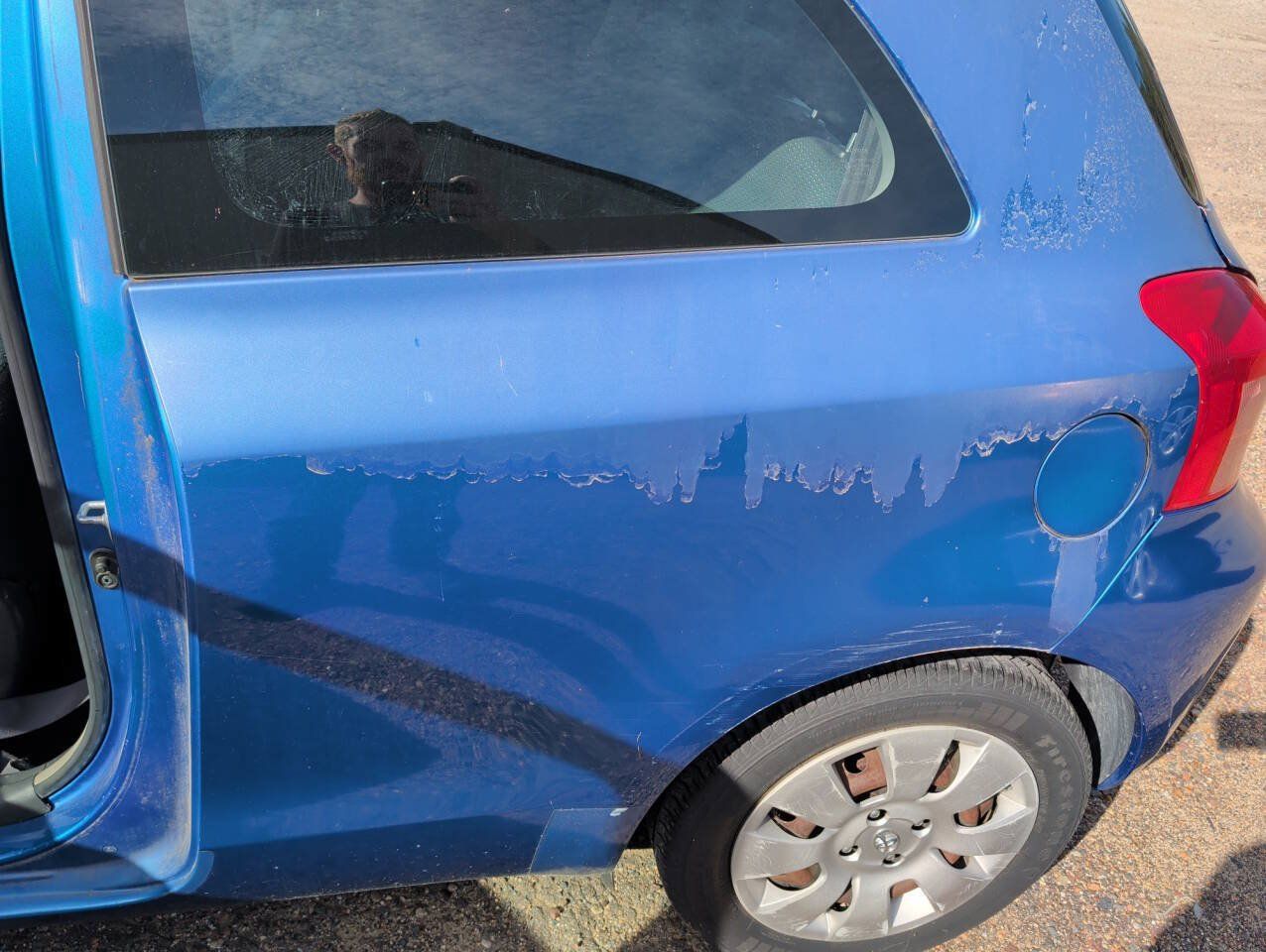Used 2008 Toyota Yaris 2-Door Hatchback FWD image 22