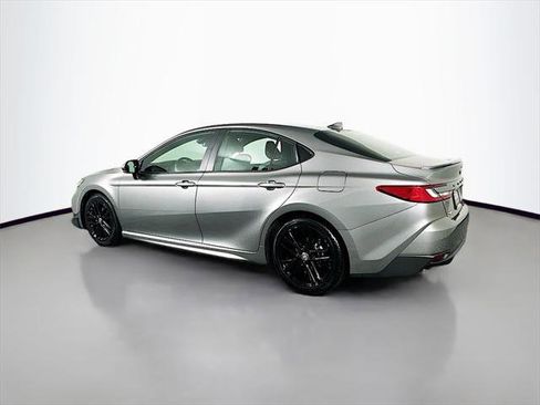 Certified 2025 Toyota Camry SE image 8