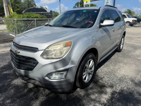 Used 2017 Chevrolet Equinox LT w/ Convenience Package image 1