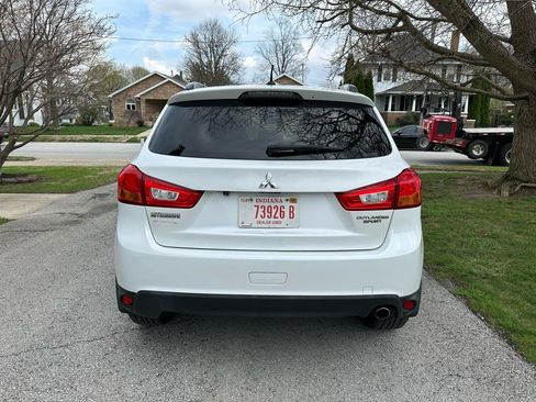 Used 2015 Mitsubishi Outlander Sport SE AWD/4WD image 7