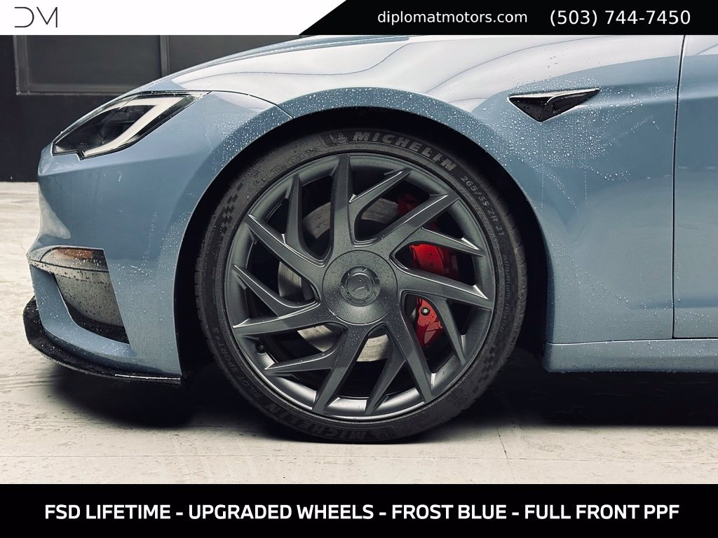 Used 2026 Tesla Model S Plaid AWD/4WD image 34